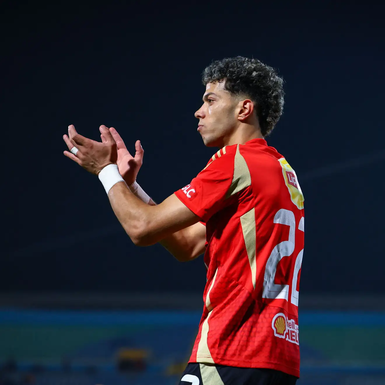 الأهلي يصدم نجم المغرب.. ويكافئ إمام عاشور بعقد تاريخي