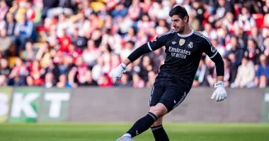 الفراعنة يهددون حلم كورتوا في كأس العالم 2026