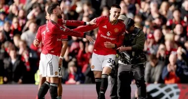 مانشستر يونايتد يواصل الانتفاضة مع كاريك بالفوز على كريستال بالاس..