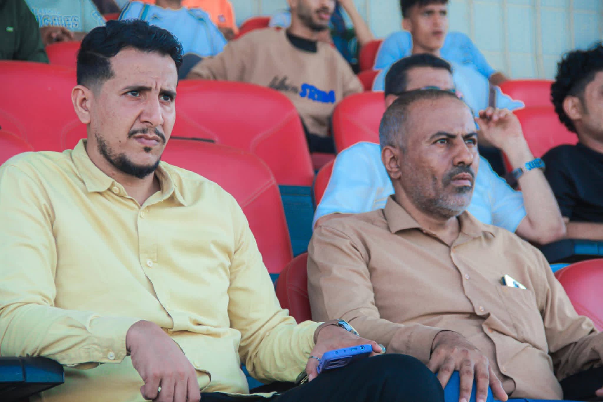 قيادات نادي الروضة ؟!