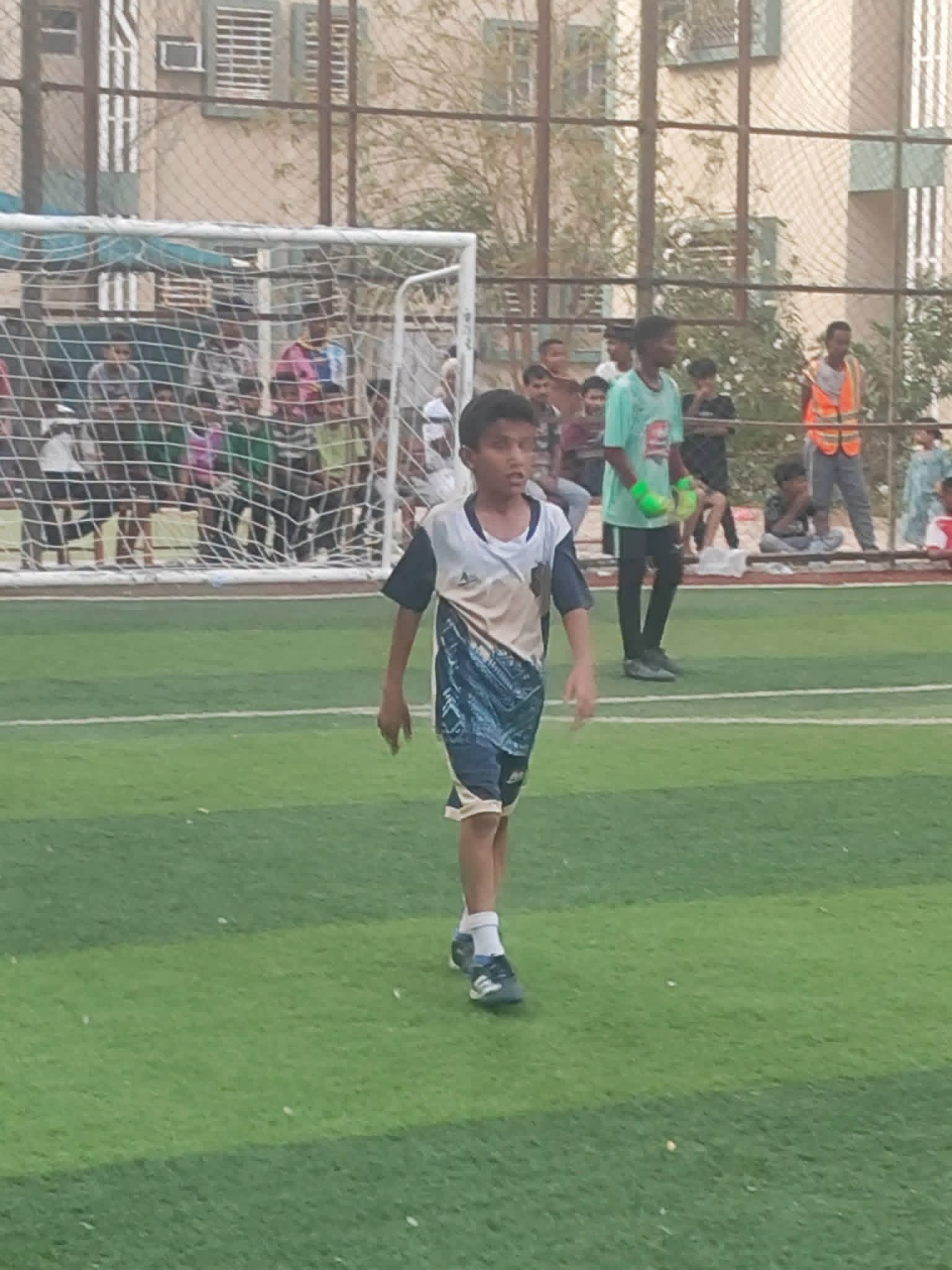 أكاديمية عدن الجديدة وأبطال الملاعب إلى نهائي بطولة الأكاديميات الكروية بعدن