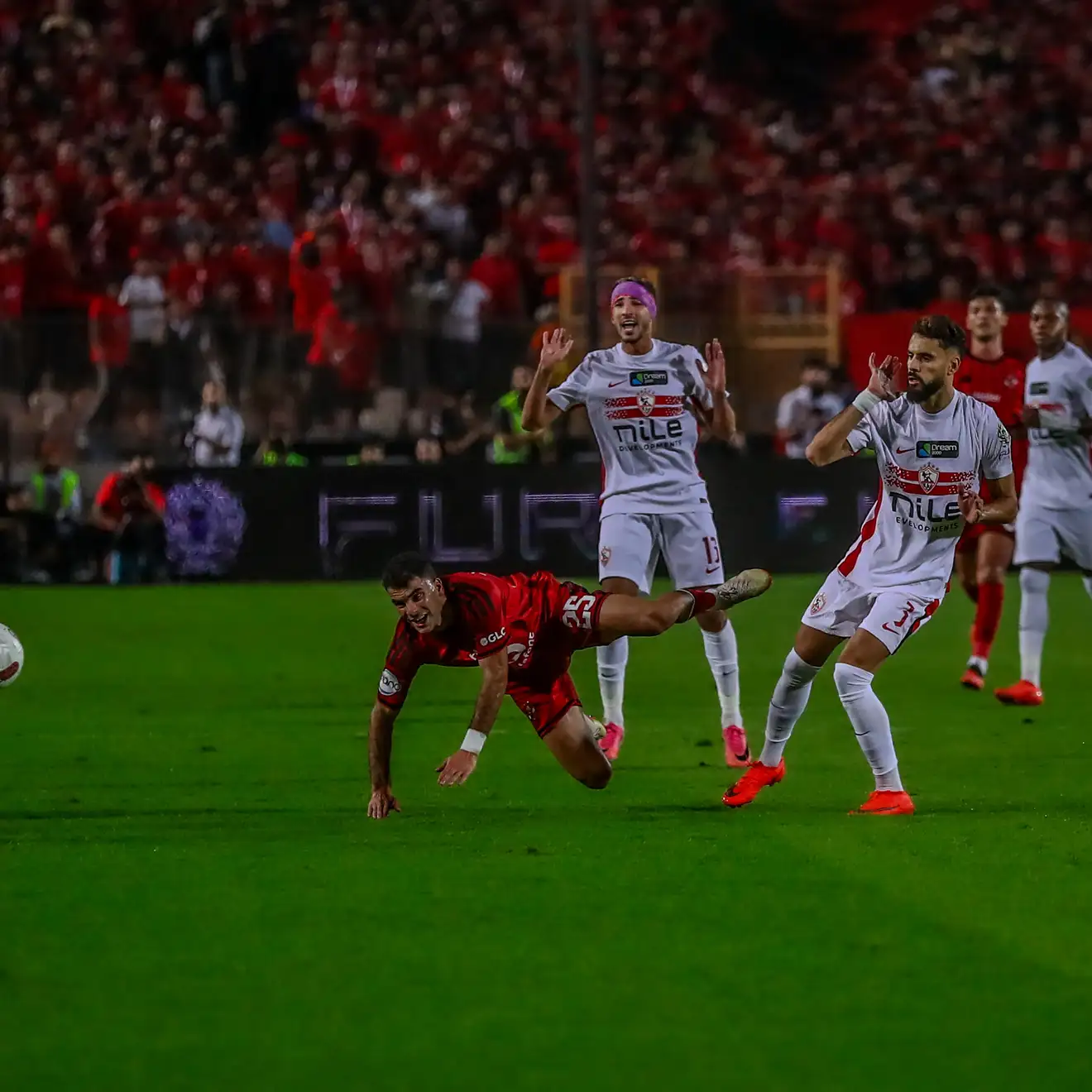 كابوس القمة لم ينتهِ.. المصائب تتوالى على الزمالك