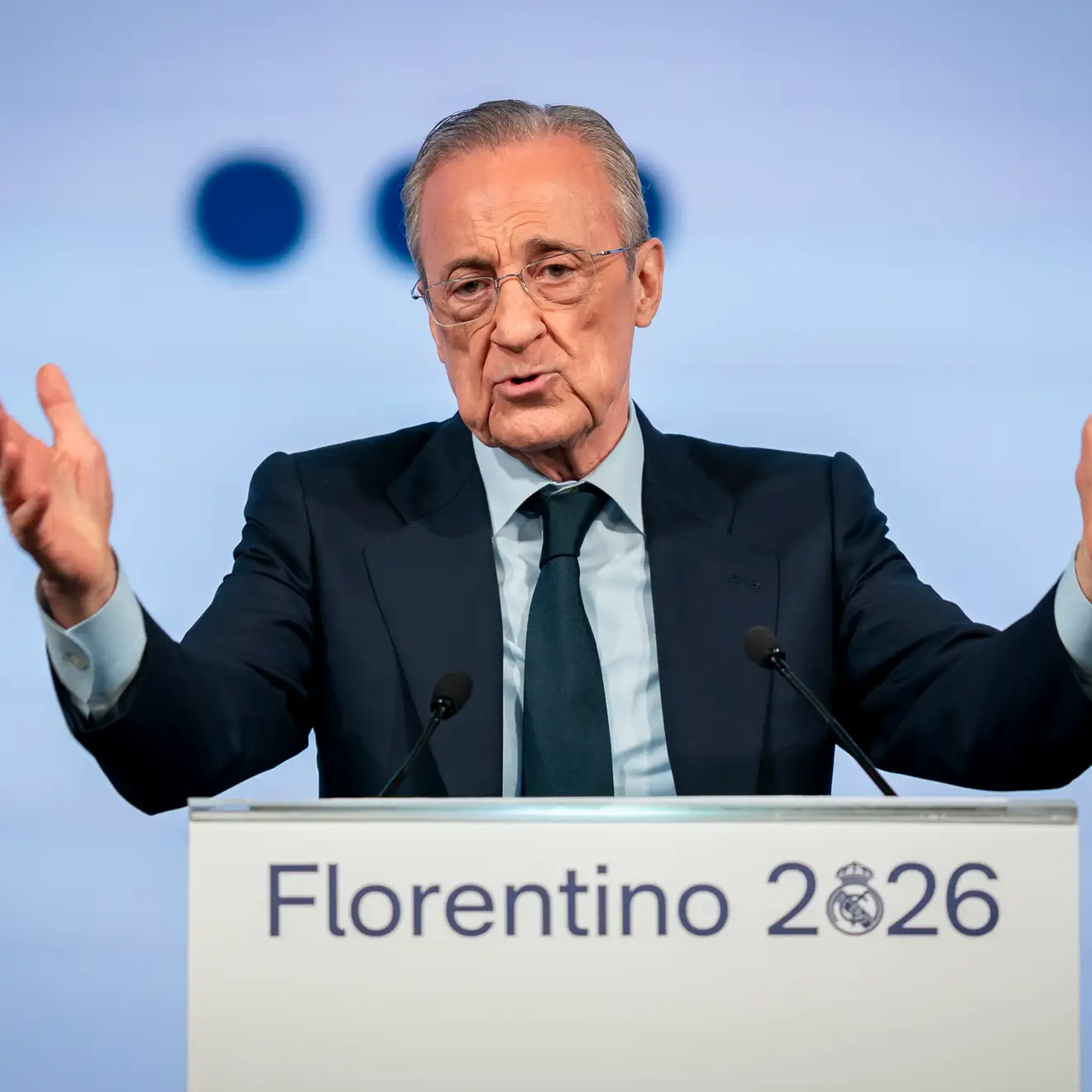 4 سنوات جديدة.. فلورنتينو بيريز رئيسًا لريال مدريد