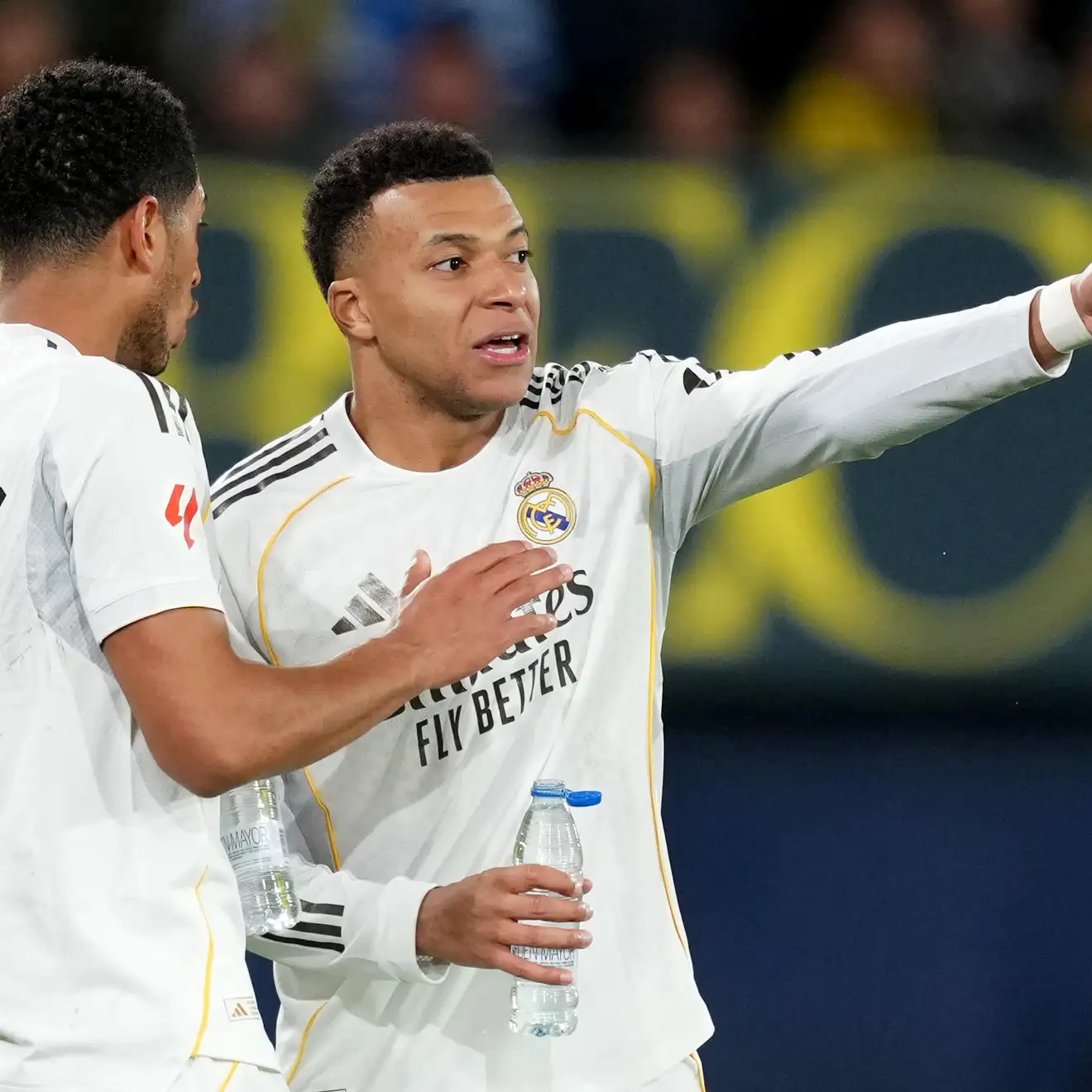 ليس مبابي وحده.. أسطورة فرنسا يحدد قائد ريال مدريد القادم