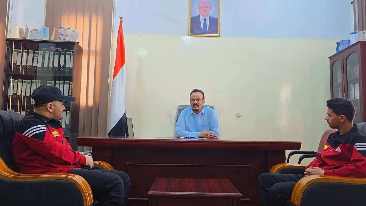 مدير عام مكتب الشباب يودّع رحّالة اليمن المتجهين إلى مونديال 2026