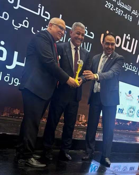 تكريم مستحق كابتن شرف محفوظ