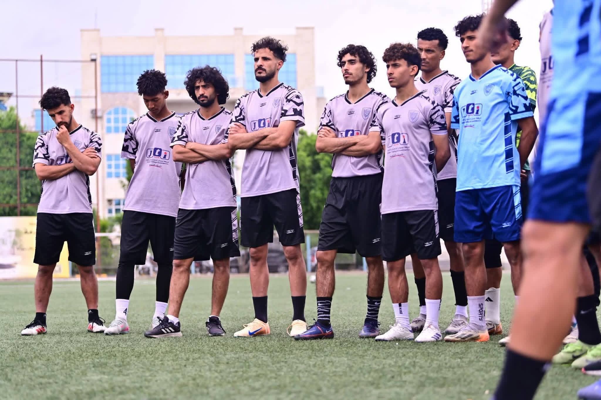 جمعان يلتقي بـالفريق الأول لكرة القدم قبيل ديربي العاصمة