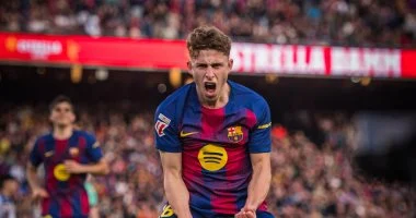 تشكيلة برشلونة تتخطى المليار يورو