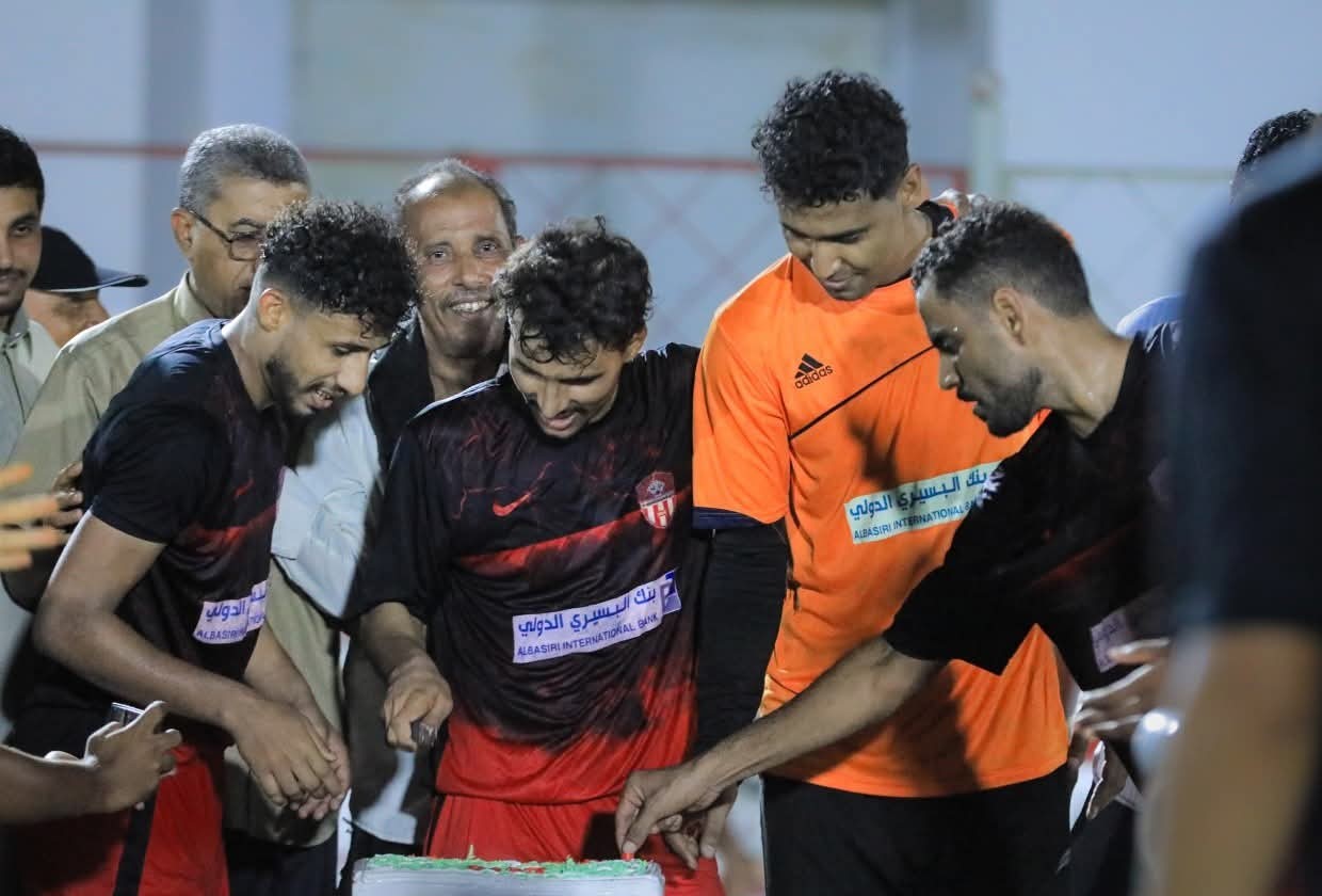 نادي شعب حضرموت يحتفي بلاعبيه الدوليين  لمساهمتهم في تأهل المنتخب الوطني إلى نهائيات كأس آسيا 2027