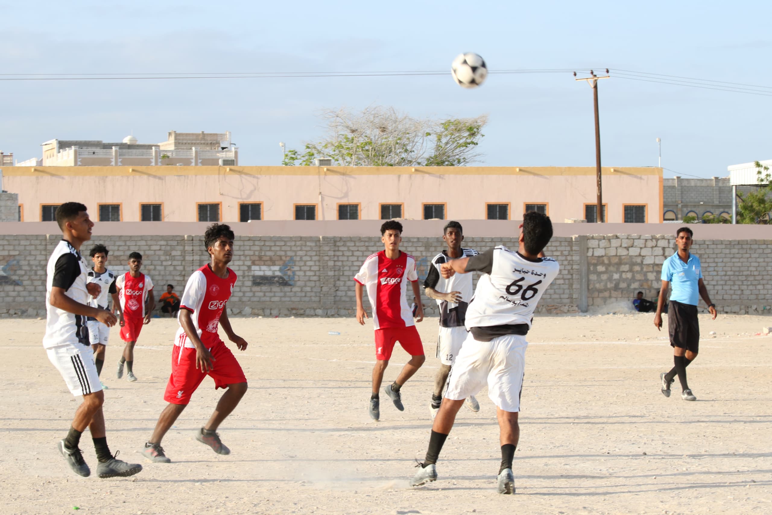 العاصفة بالغيل يتغلب على الوحدة بحباير ويكمل عقد الفرق المتأهلة للدور الثاني من بطولة كأس رئيس نادي أهلي الغيل بنسختها السادسة