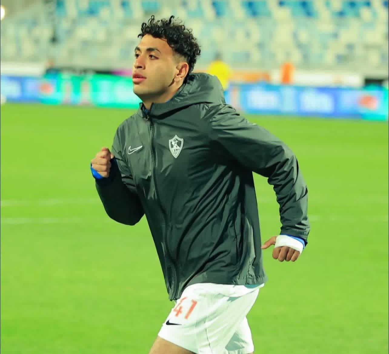 *الزمالك ينقذ الموقف ويجدد التعاقد مع النجم الصاعد الواعد أيمن أمير عبدالعزيز