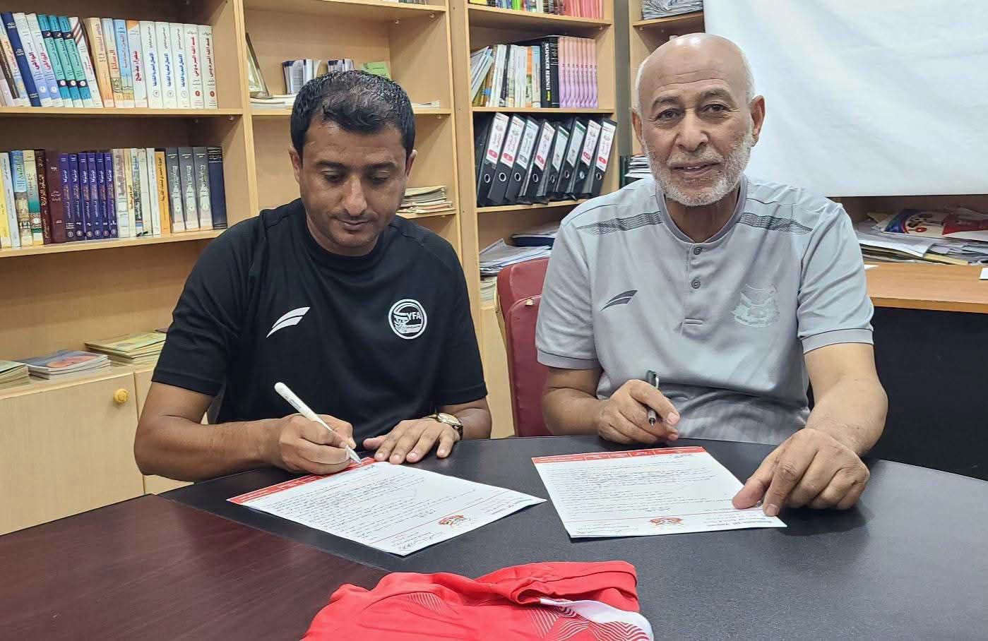 أهلي صنعاء  يتعاقد مع المدرب محمد جمال لقيادة فريقه الكروي