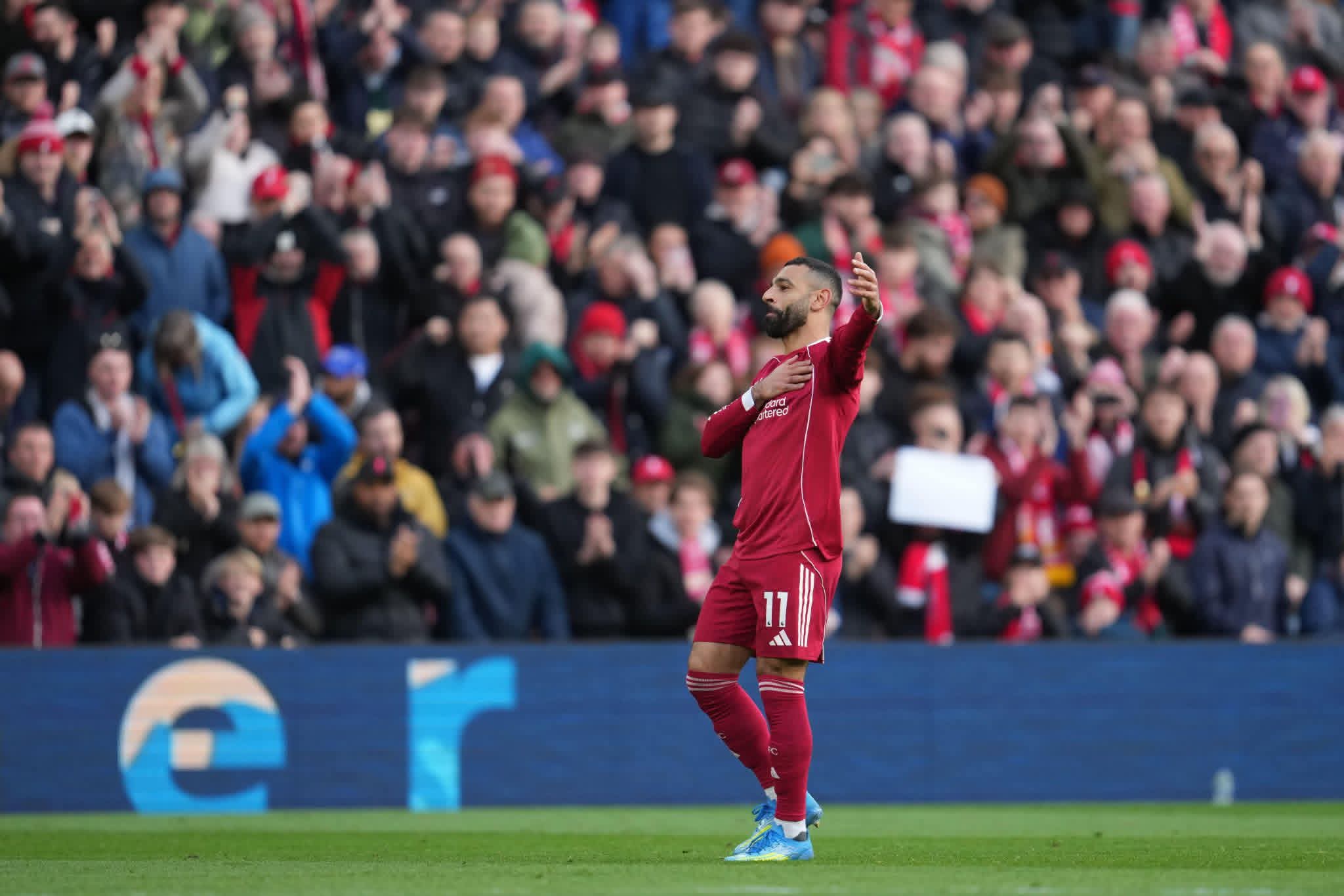 في الدوري الانجليزي ...هدية غير متوقعة.. بورنموث يُسقط آرسنال وينعش آمال السيتي ...وليفربول يحيي آماله الأوروبية بالانتصار على فولهام