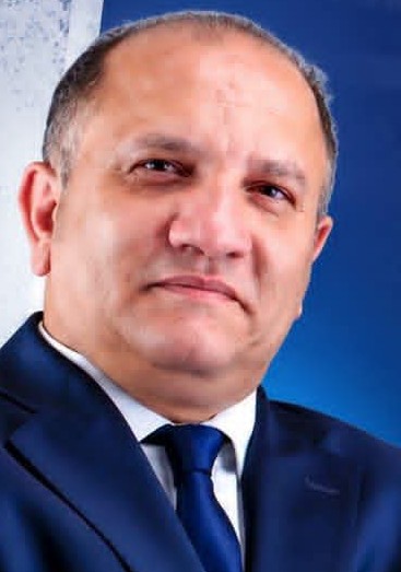 القصوص: الخوربي من أكثر المخلصين لنادي وحدة صنعاء.. وأغلب اللاعبين يقفون معه لتصحيح الوضع الإداري .