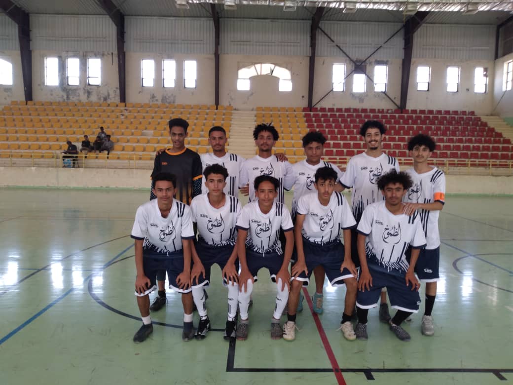 اكس برس يصل للنهائي وخروج مشرف للطموح في الـبـطـولـة الـرمـضـانـيـة الـثـالـثـة لـكـرة الـقـدم لجامعة تعز فرع الحوبان .
