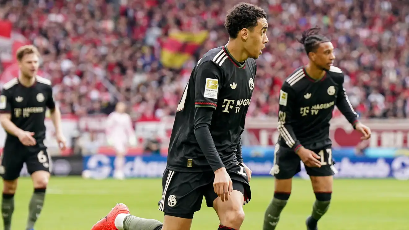 ريرا يحذر الريال من "ضغط بايرن الخانق": يطاردونك حتى في الإحماء