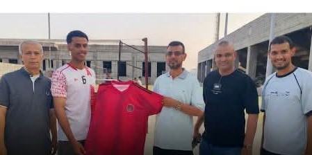 طائرة اهلي عدن تعزز صفوفها.