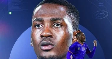 رسميا.. الكرامة السوري يضم جونيور أجايي لاعب الأهلي السابق