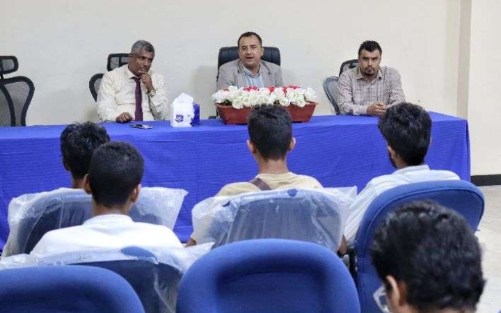 وزارة الشباب والرياضة تدشن أولى دورات اللغة الإنجليزية بالتعاون مع منظمة أميديست