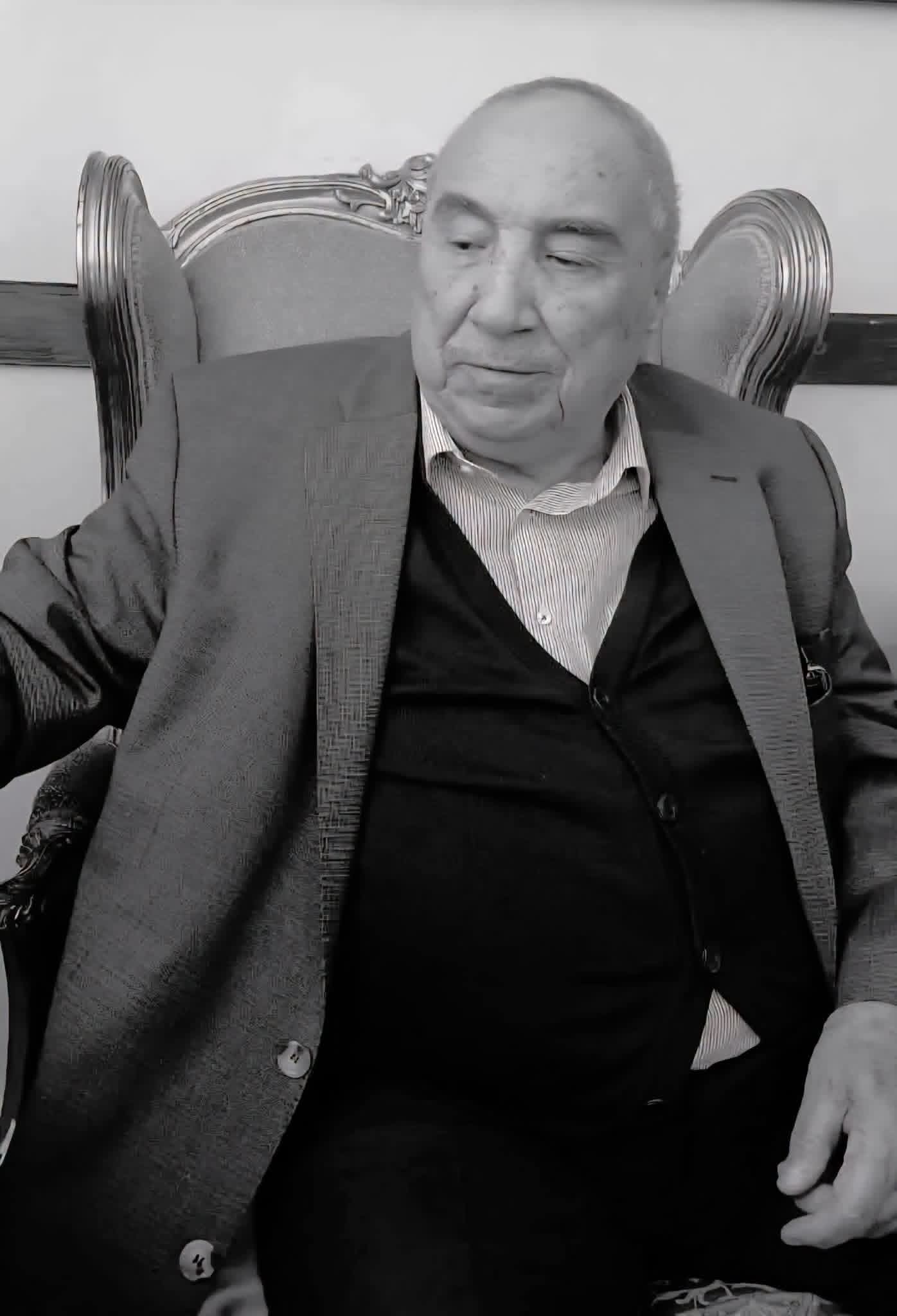 أهلي صنعاء  ينعي رئيسه الأسبق حسين المسوري