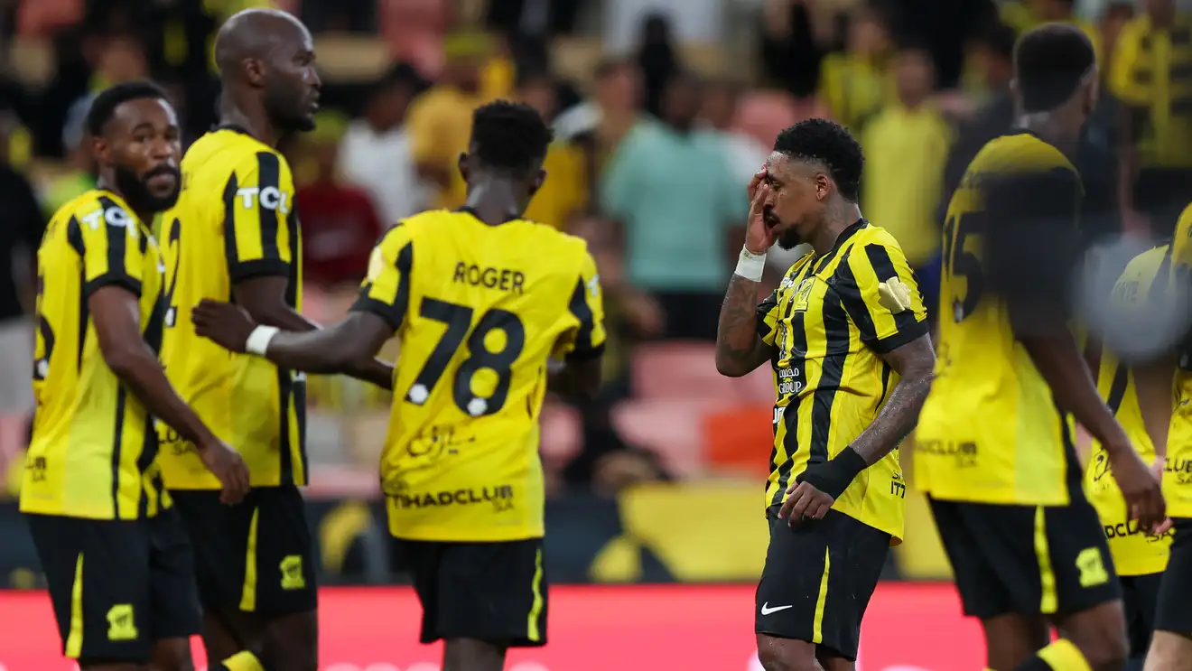 زلزال في الميركاتو.. الاتحاد يخطط لخطف "رئيس الأهلي"!