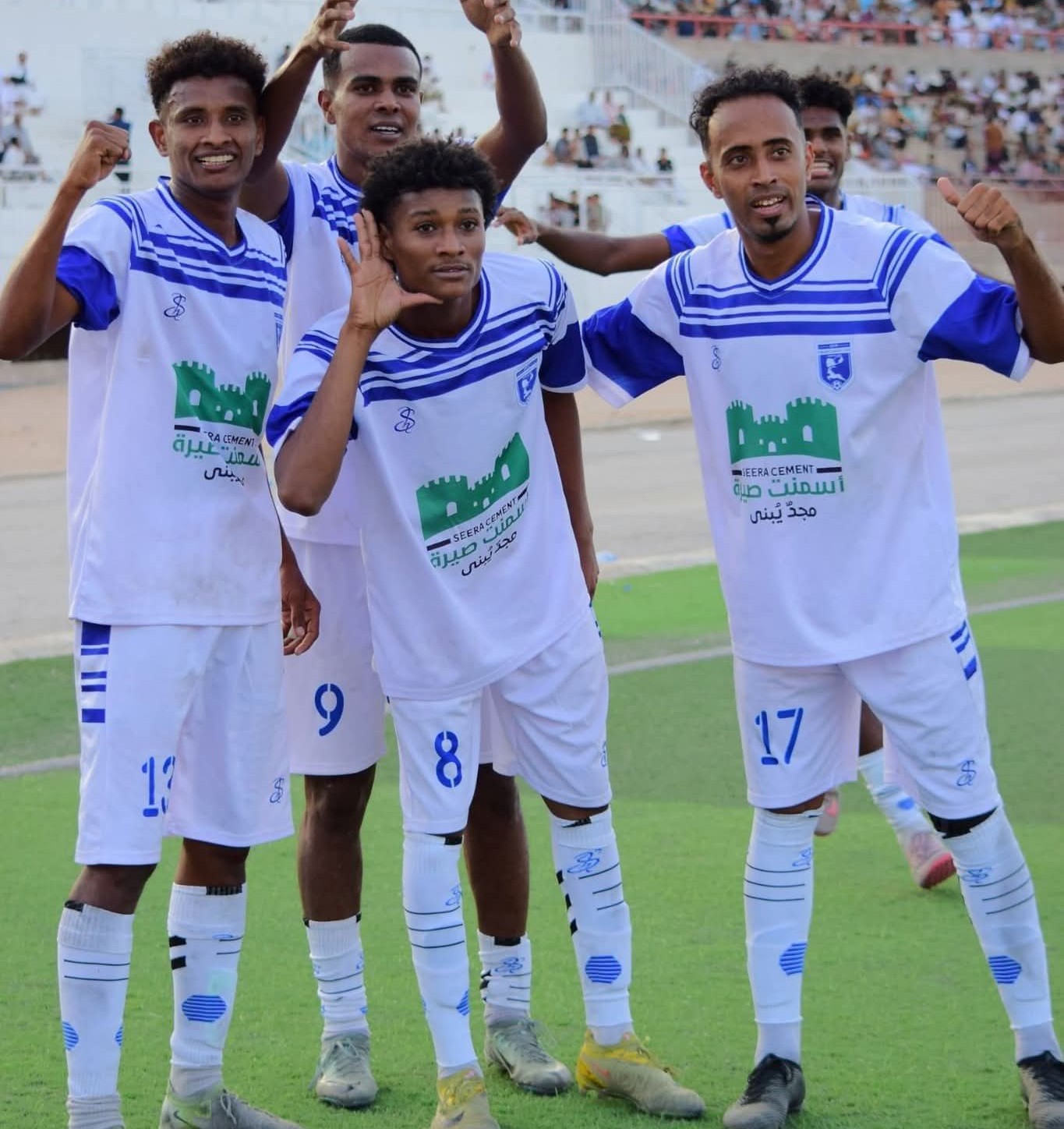 - التضامن يجدد الأماني..والسلام كالعادة يعاني..