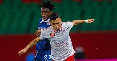 الوداد يسقط أمام الفتح بالدوري المغربي في الظهور الأول مع كارتيرون..