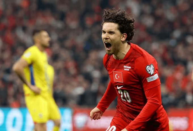 بصمة جولر تقود تركيا إلى نهائي ملحق المونديال