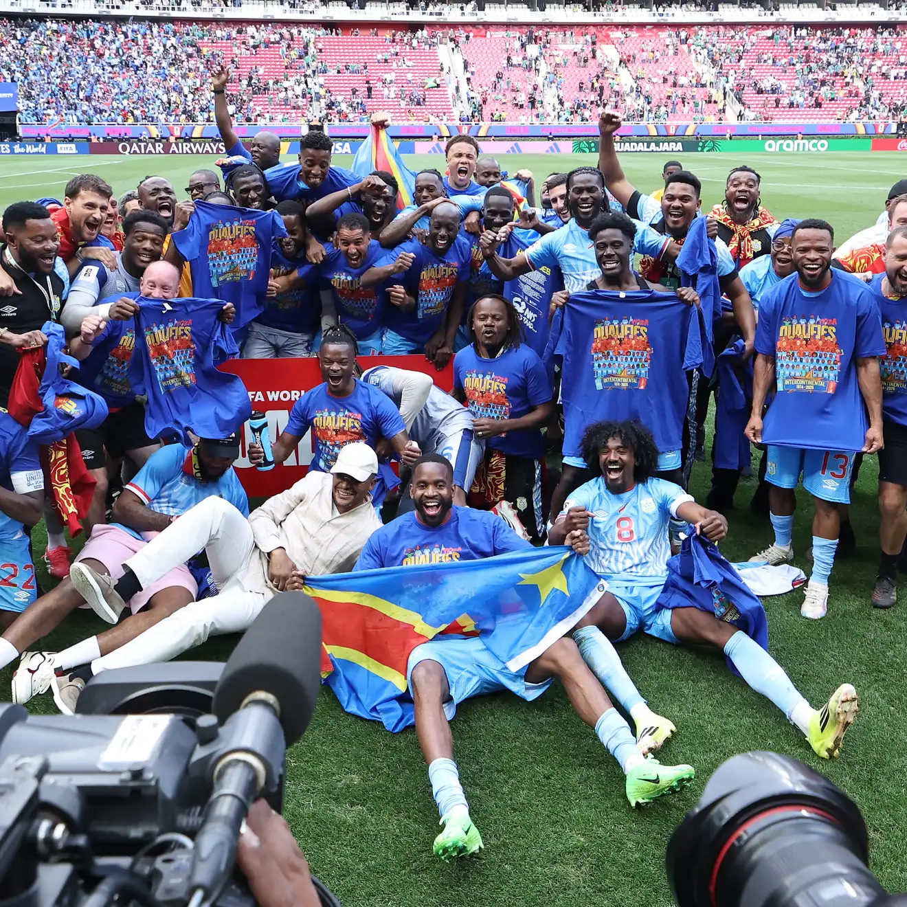 سيارات وأراضٍ.. مكافآت استثنائية بعد تأهل الكونغو الديمقراطية للمونديال