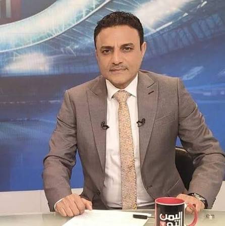 من يقف الى جانبه في مرض زوجته بالسرطان ...نجم في اهلي الحديدة جار عليه الزمان ؟!