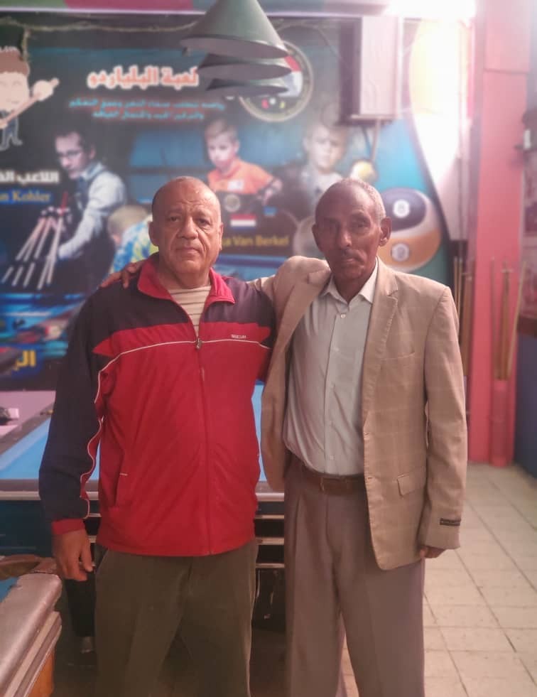 الملك عبدالعزيز القاضي نجم نجوم اهلي تعز لكرة القدم  سابقا في دردشة خاصة ...يجب وضع الرجل المناسب في المكان المناسب وهذه حكايتي مع الاندية واهلي تعز .