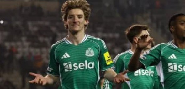 نيوكاسل يكتسح كاراباج 6-1 فى ليلة أنتوني جوردون ويضع قدمًا فى ثمن نهائى الأبطال