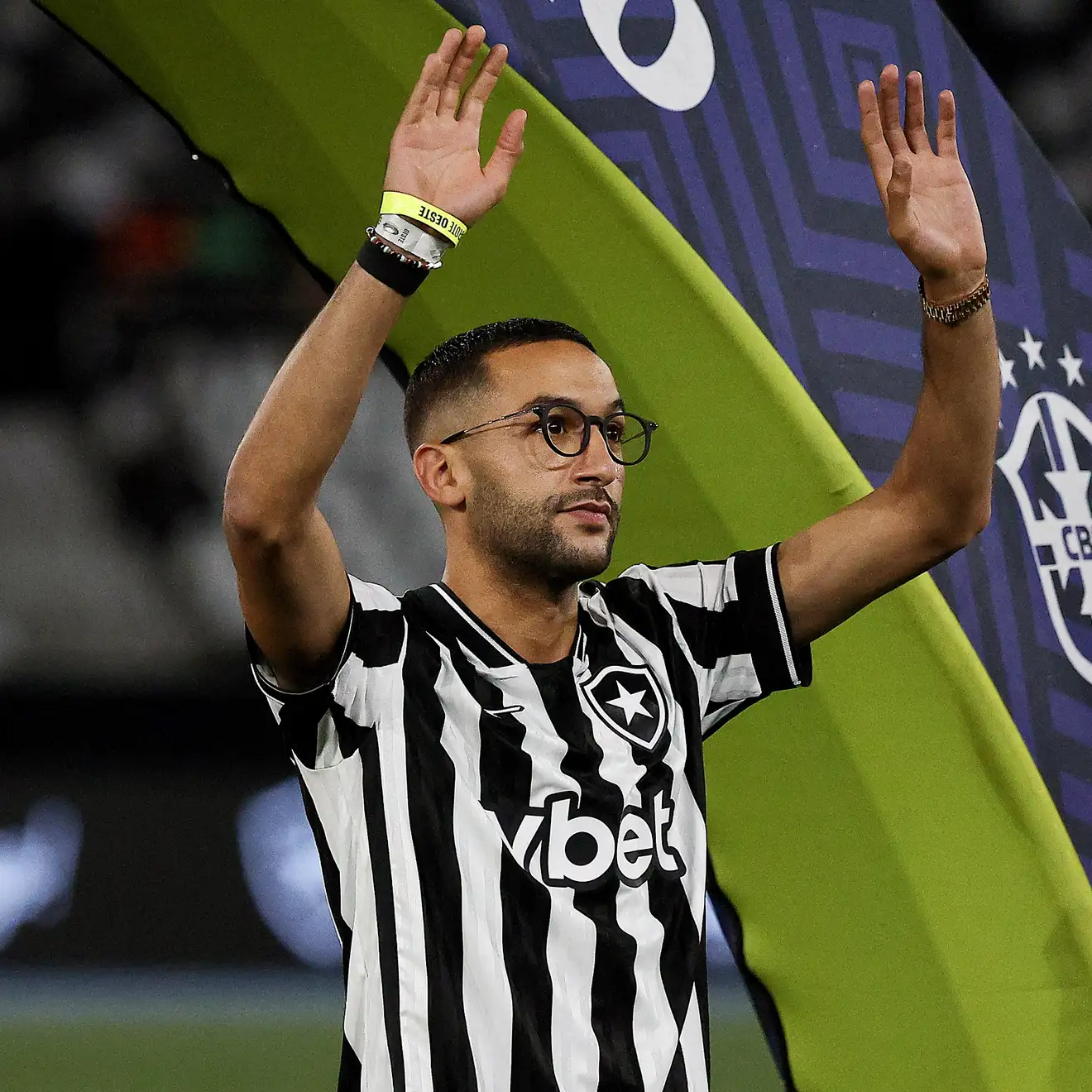 زياش يكشف أسرار الرحيل عن الوداد.. ويحدد شرط العودة إلى منتخب المغرب