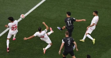 إيران تتعادل مع نيوزيلندا 2-2 في افتتاح مشوارهما بكأس العالم