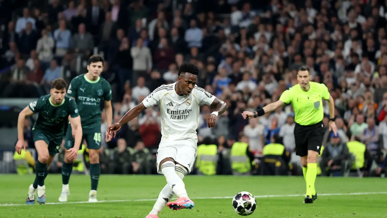 فينيسيوس يعتذر لجماهير ريال مدريد أمام مانشستر سيتي