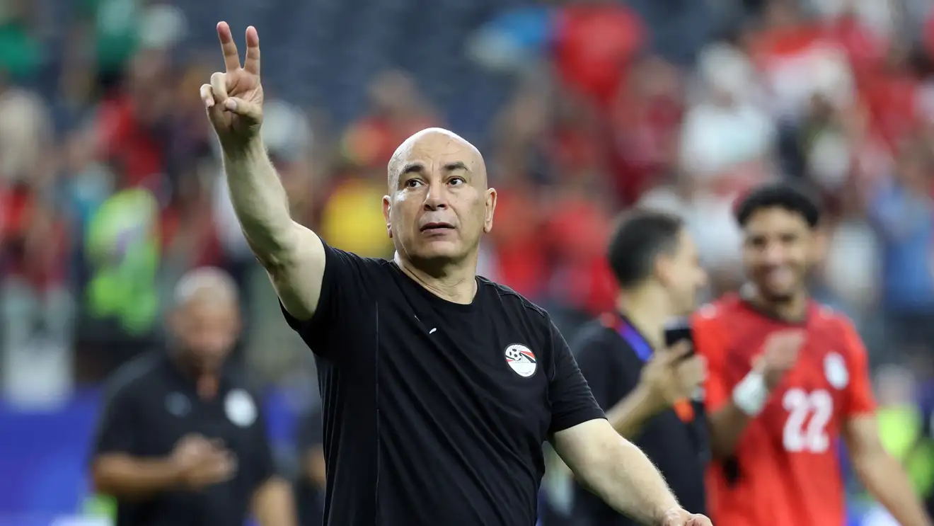 بعد ساعات من توديع المونديال.. الاتحاد المصري يعلن مصير حسام حسن رسميًا