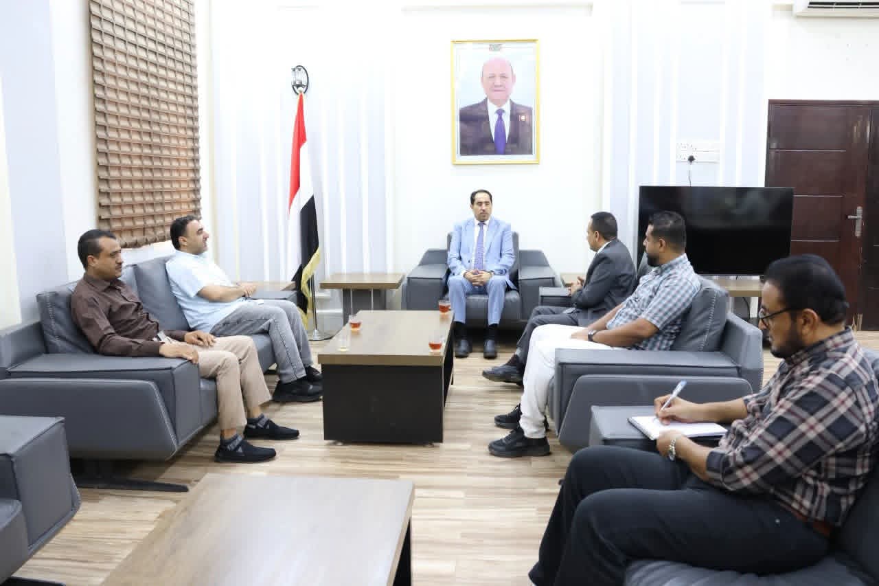البكري  يلتقي وكيل محافظة ريمة لشؤون الشباب ويوجه بدعم الأنشطة الشبابية والرياضية