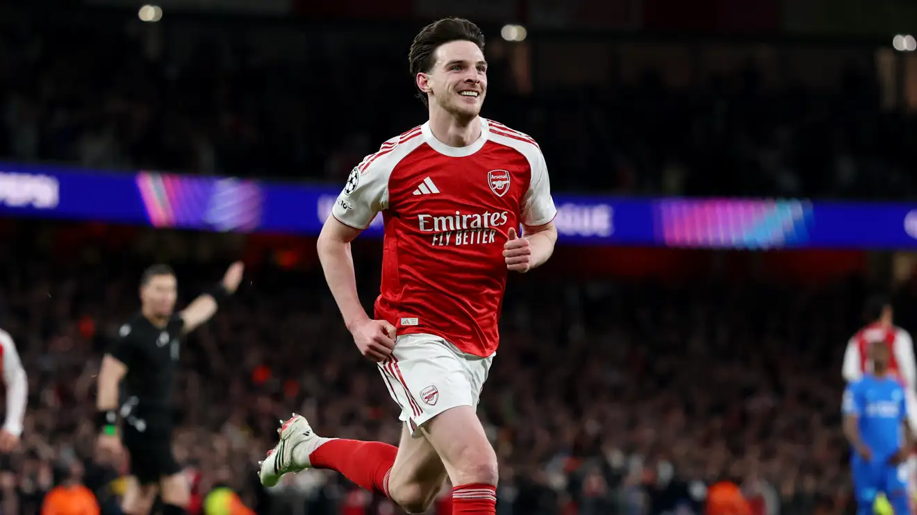 ثنائية إيزي ورايس تقود آرسنال إلى ربع نهائي دوري الأبطال