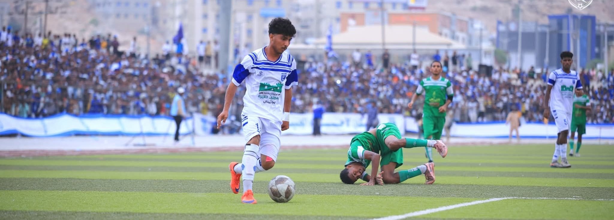 التعادل السلبي سيد الموقف بين تضامن حضرموت و المكلا في الجولة الخامسة لدوري الاولى لكرة القدم .