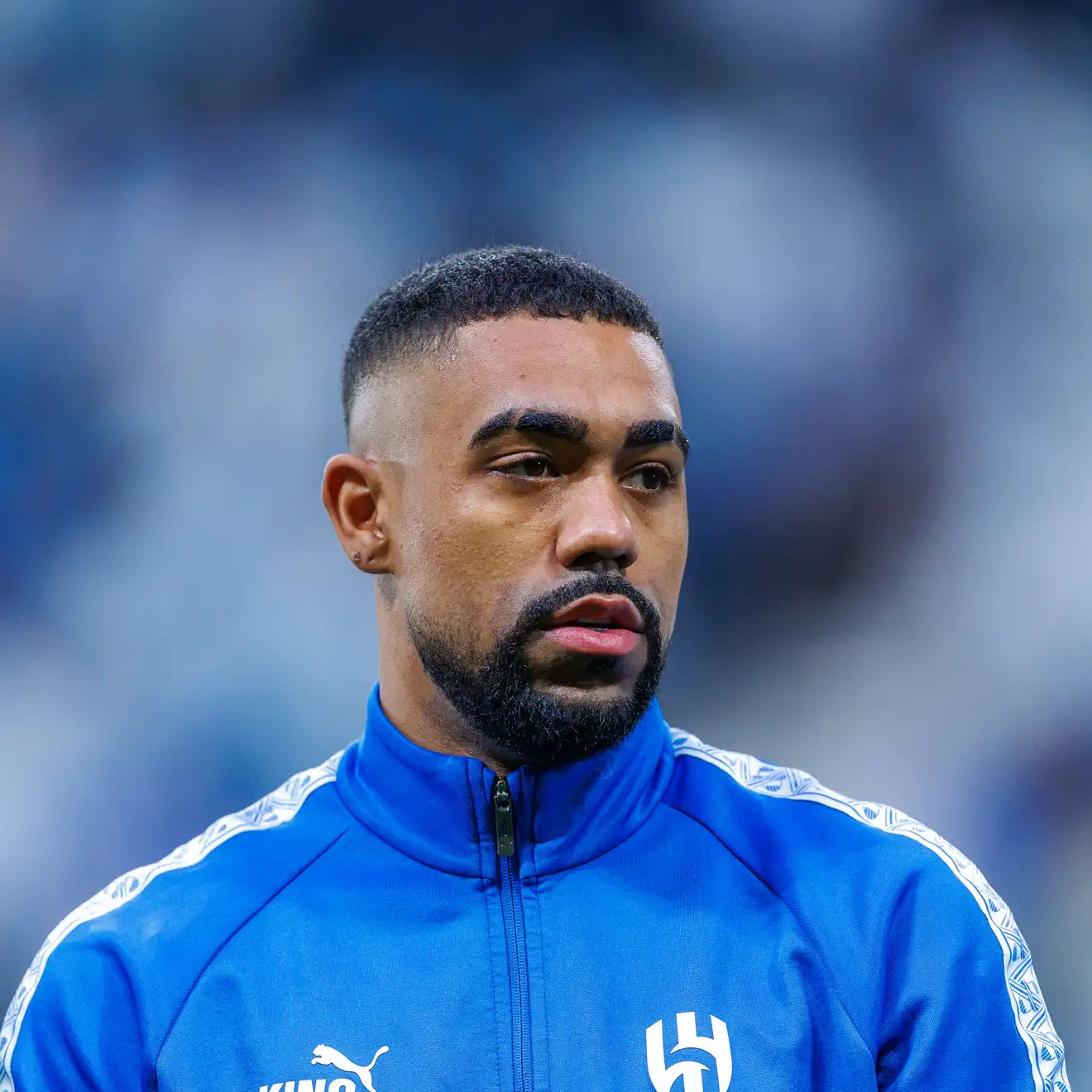 "أنتم حمقى".. مالكوم يرد على أنباء رحيله عن الهلال!