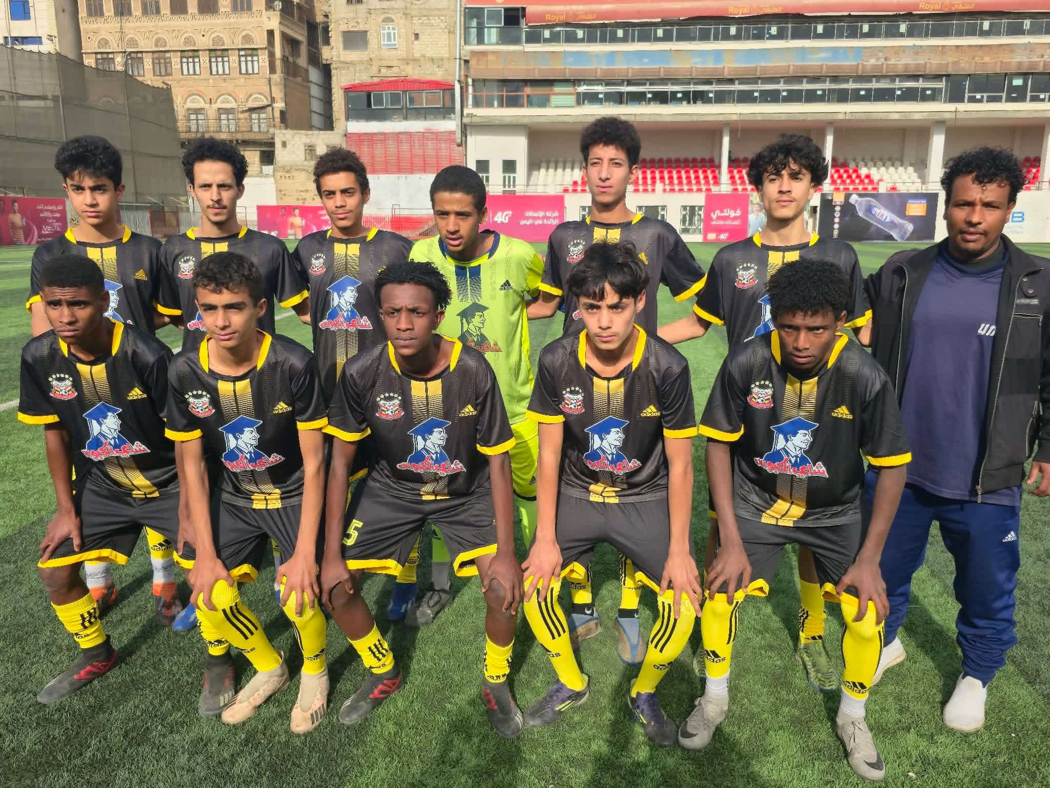 فريق الفقيد الوجيه ينفرد بصدارة دوري الأهلي الرمضاني ال 41