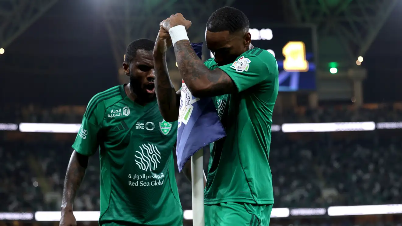 الانضباط تصعق الأهلي السعودي بعقوبات نارية.. ونهاية الجدل حول رقصة توني