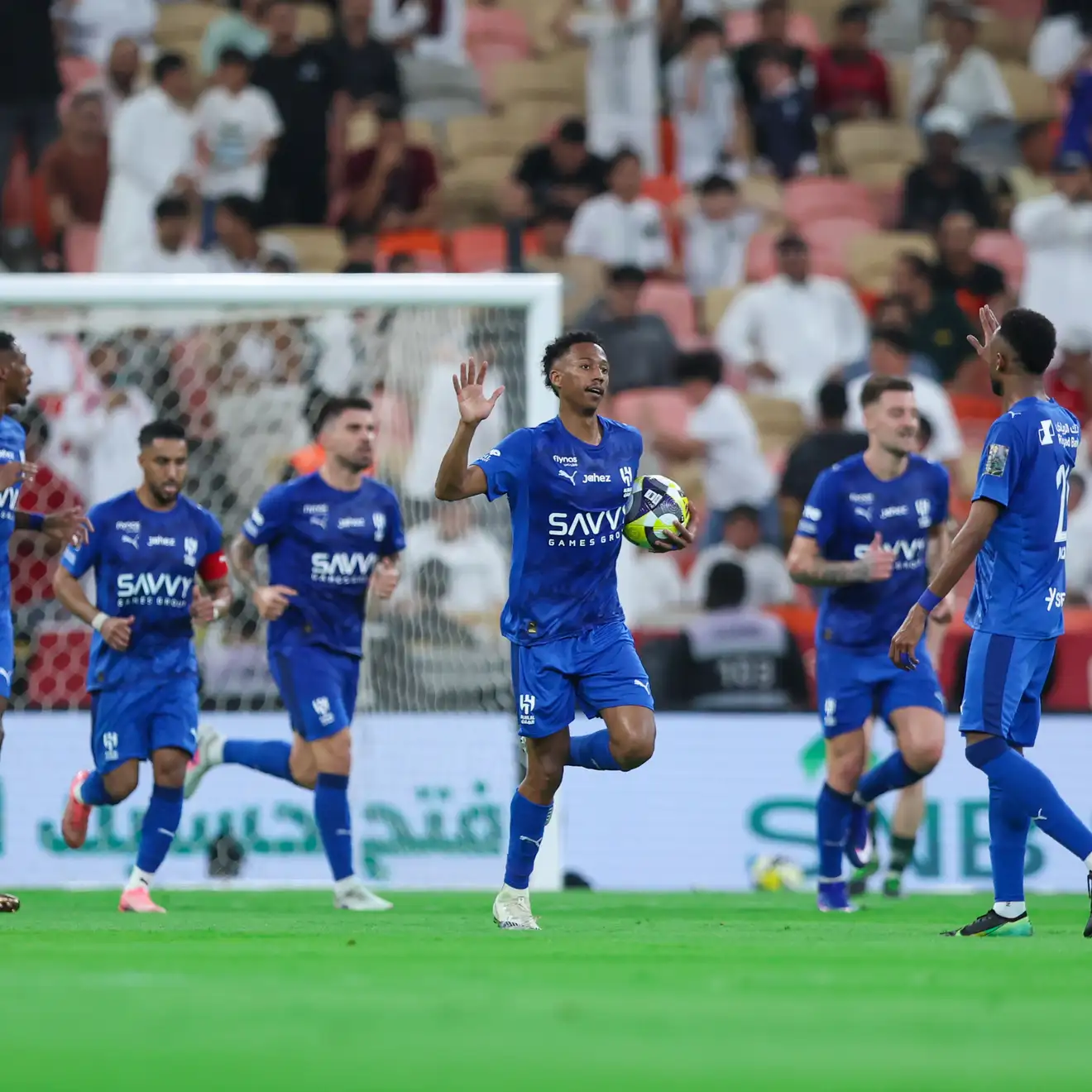 الإنجاز يقترب.. ماذا يحتاج الهلال لتحقيق أطول سلسلة لا هزيمة في تاريخه؟