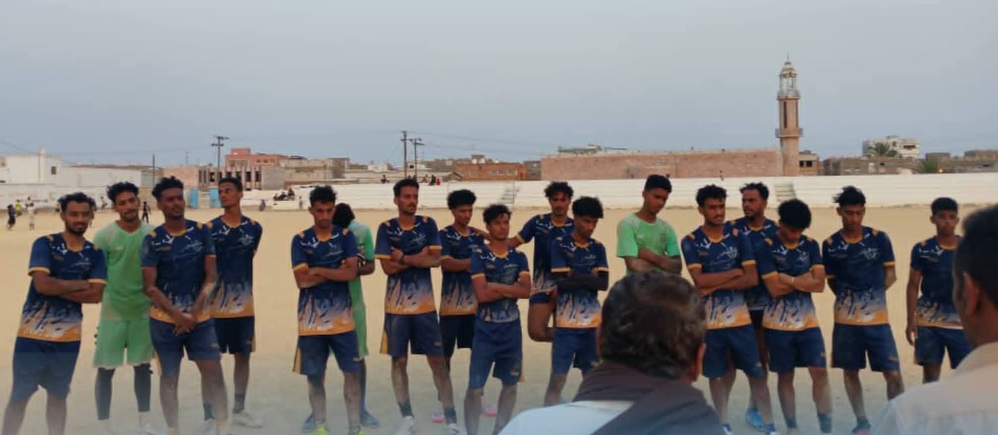 التفاف إداري وجماهيري كبير.. اتحاد الشبيبة يختتم تحضيراته للنهائي المرتقب أمام شباب روكب .