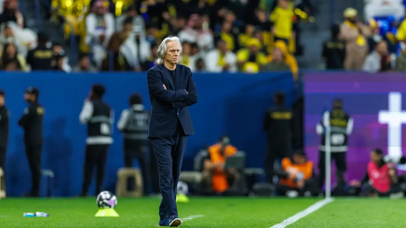 بعد جيسوس.. مدرب جديد يحسم موقفه من تدريب المنتخب السعودي