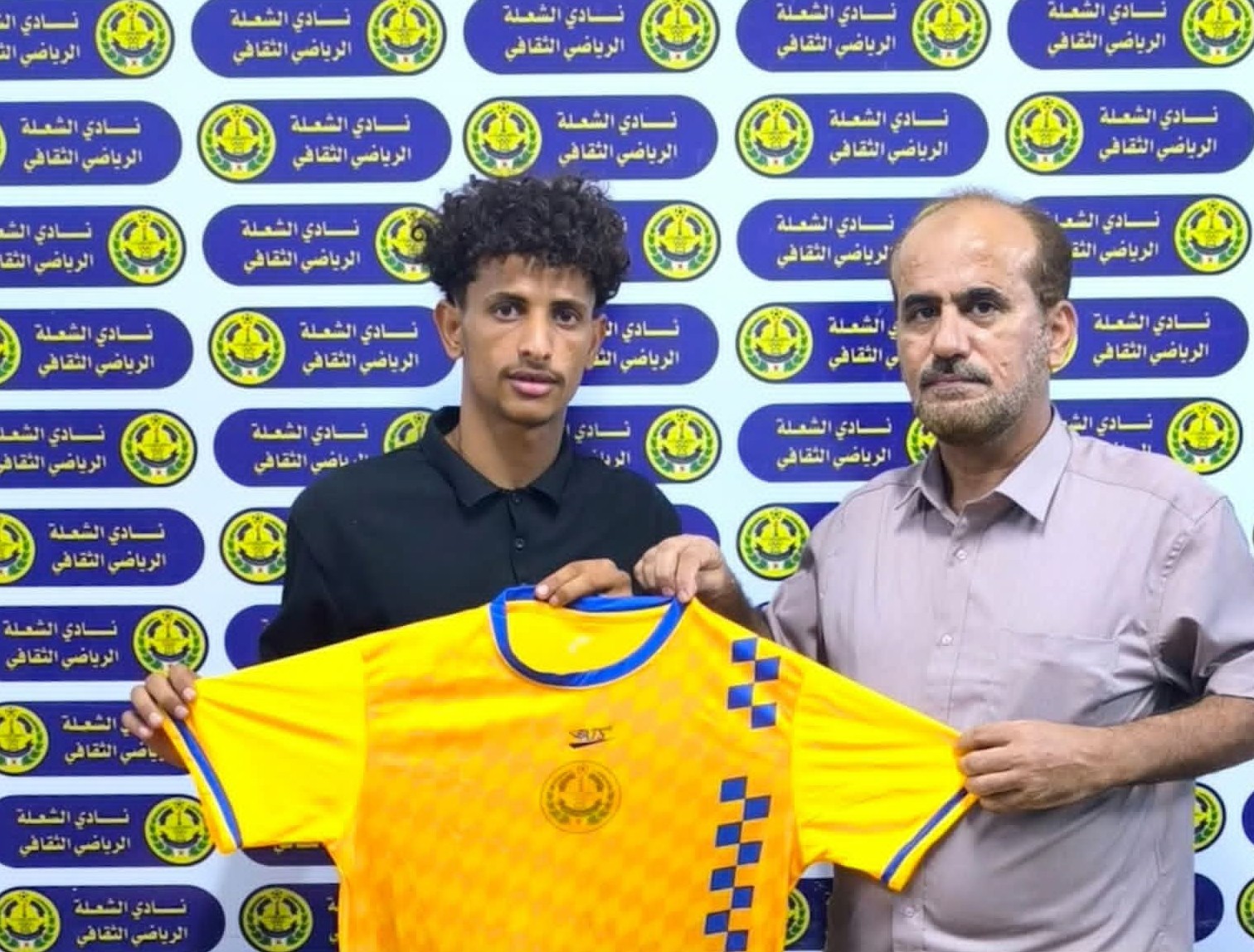 عادل نبيل يعزز صفوف الفريق الأول لكرة القدم بنادي الشعلة