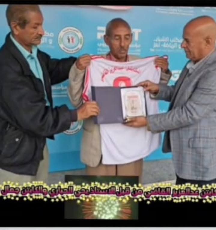 مبادلة الوفاء بالوفاء هكذا يتعاملون الكبار تأريخا وأخلاقا داخل الملعب وخارجه..