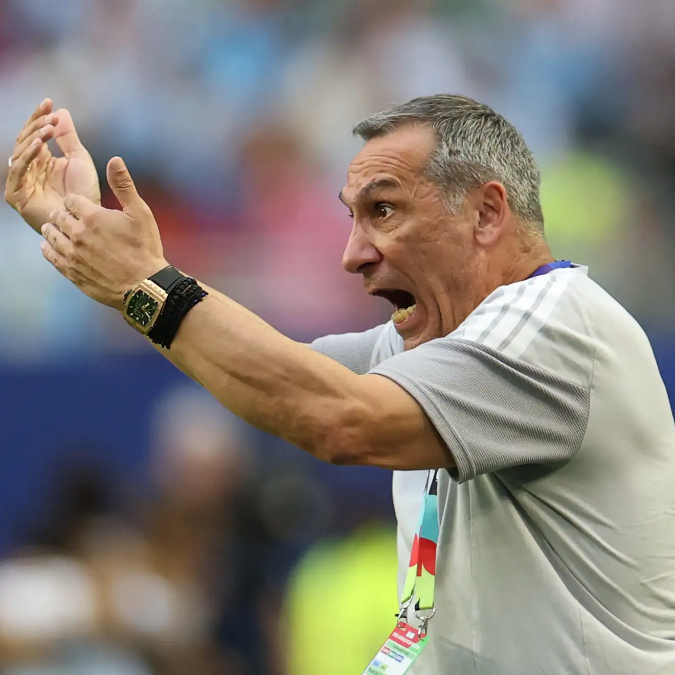 بين الحمدان والبريكان.. من يقود هجوم المنتخب السعودي ضد قطر؟