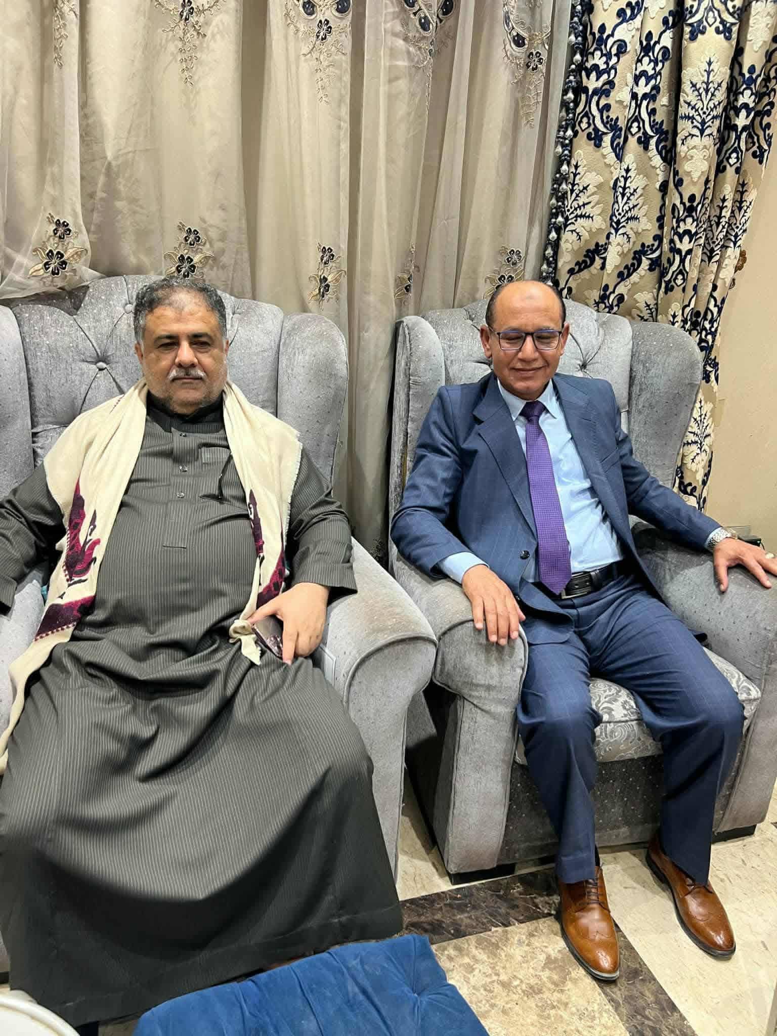 رئيس إتحاد الكرة يجتمع بوكيل نادي شعب أب ويوجه الامانة العامة باعتماد مشروع تعشيب النادي