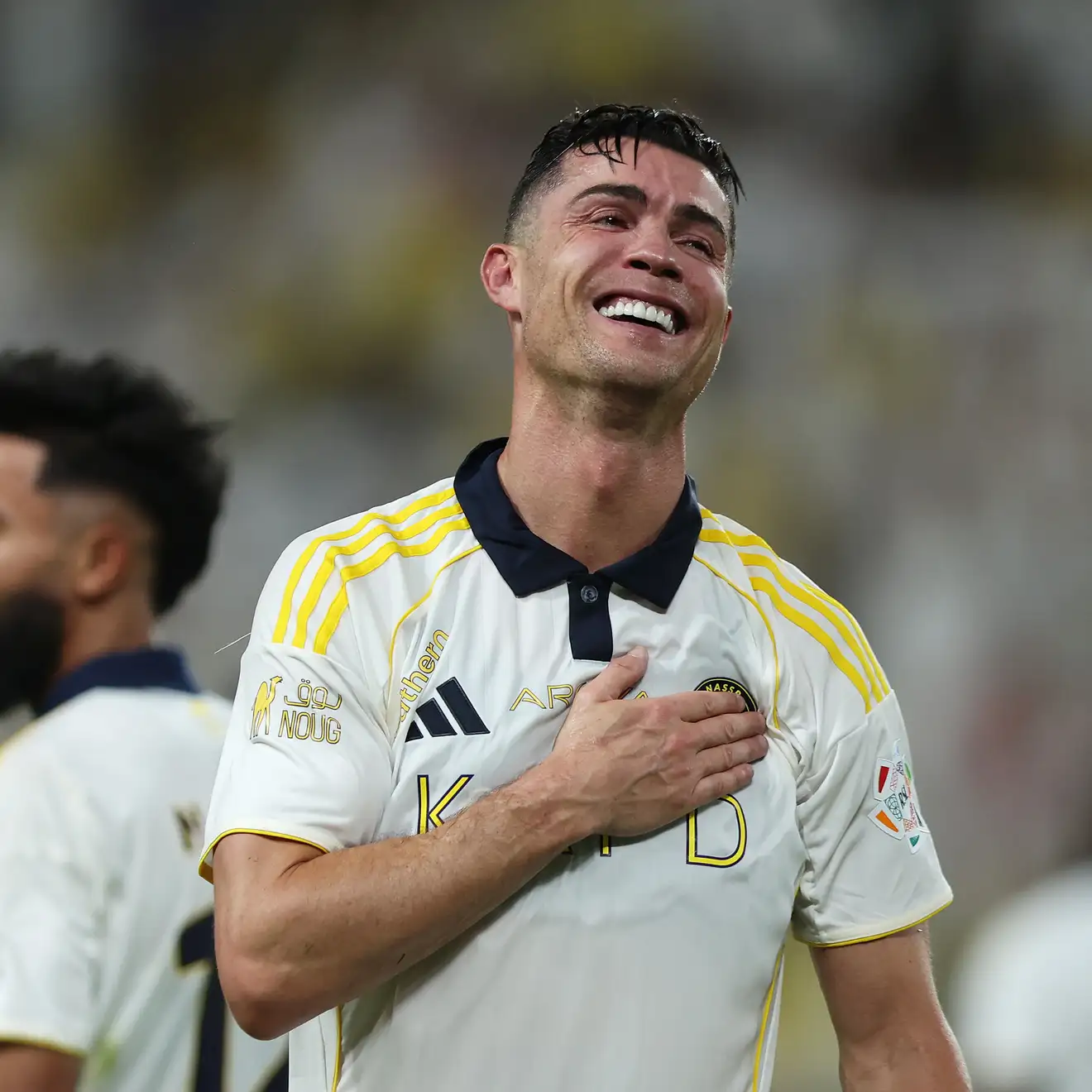 بموافقة النصر.. صحفي مدريدي شهير يطالب بيريز بإعادة رونالدو إلى البرنابيو